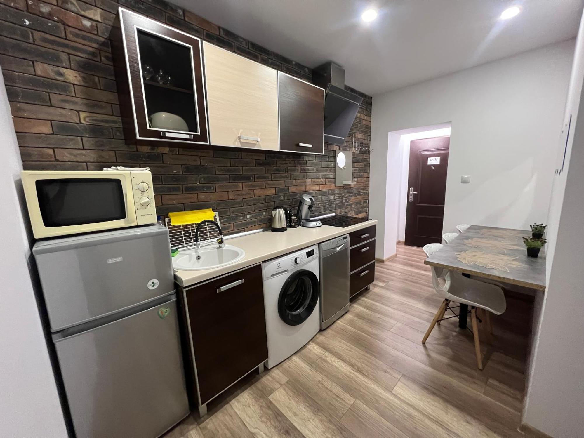 Apartmentsbymatyrafa-iii Апартаменти *